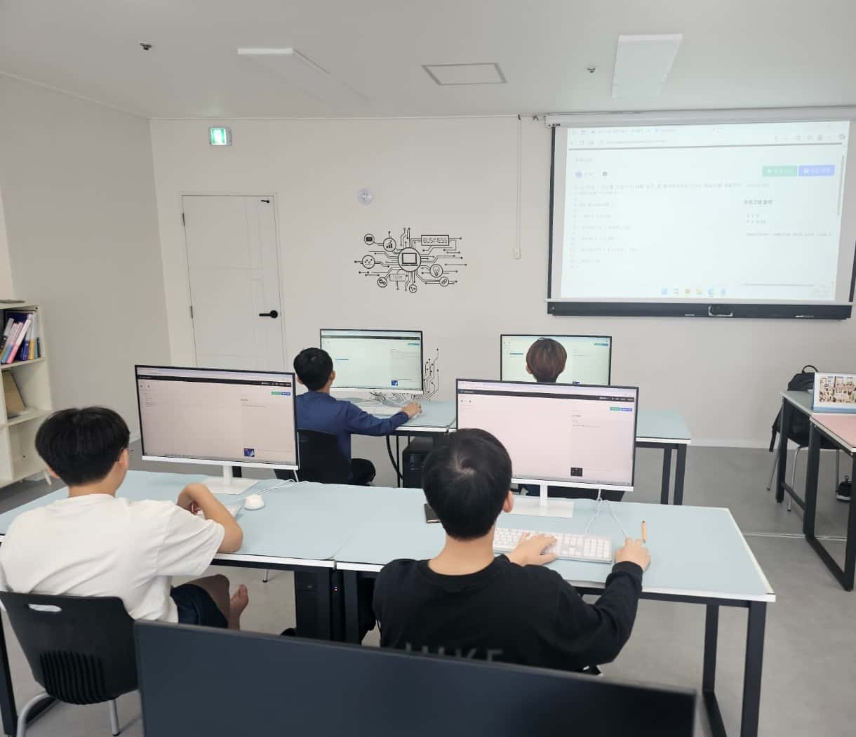 코딩쏙 학원 수업 모습